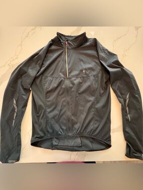 Specialized Deflect Form Fit Cycling Jacket in Black - Large